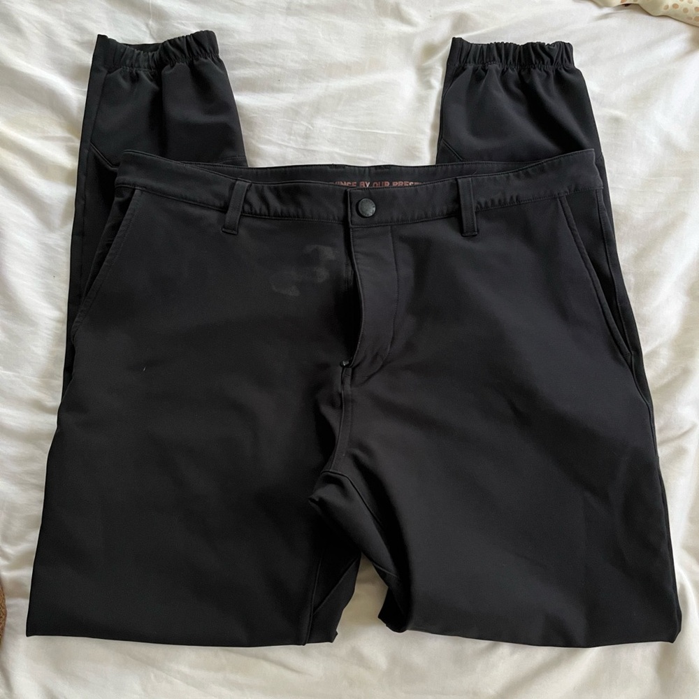 Rhône commuter pants